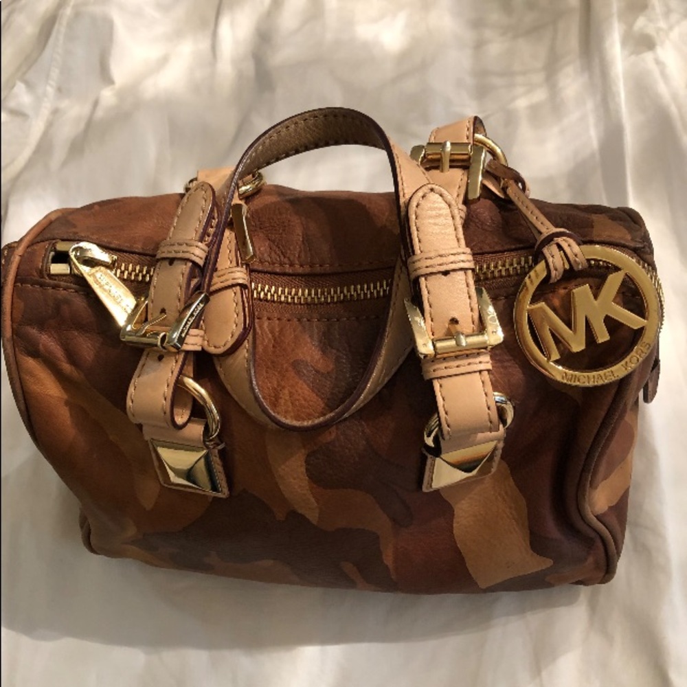 Rare Michael Kors Brown Camouflage Barrel Bag…Used